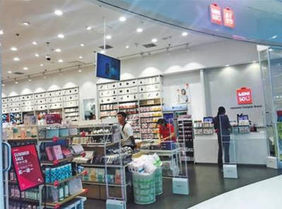 雜貨家居混戰(zhàn)背后的新零售啟示錄 家具營(yíng)銷的轉(zhuǎn)型與突圍